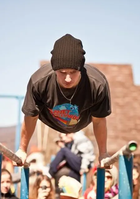 Vlad из Мукачева, мне 31, познакомлюсь на одну ночь