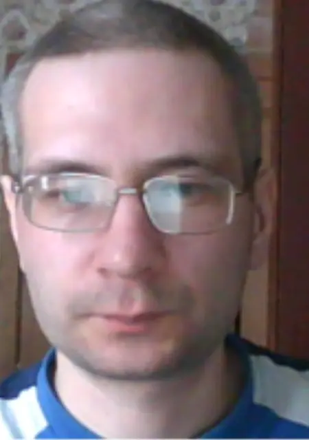 Я Тарас, 42, из Ноябрьска, ищу знакомство для постоянных отношений