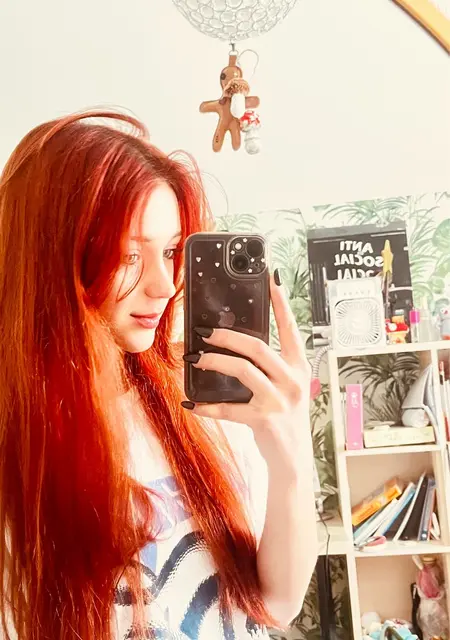 Я Клара, 24, из Оренбурга, ищу знакомство для приятного времяпровождения