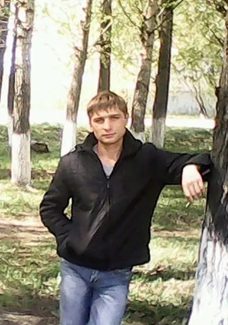 Я Roman, 37, из Ленинска-Кузнецкого, ищу знакомства без обязательств