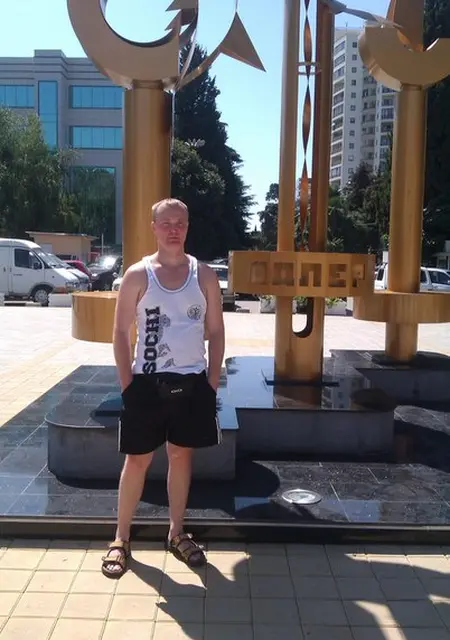 Я Вячеслав, 45, знакомлюсь для постоянных отношений в Пскове