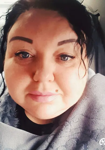 Я Лола, 41, знакомлюсь для общения в Санкт-Петербурге