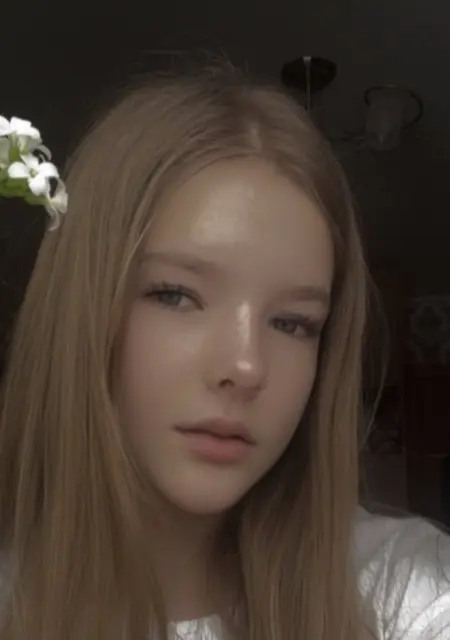 Я Алиса, 20, знакомлюсь на одну ночь в Балакове