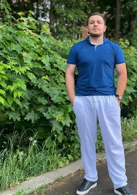 Я Серг, 25, из Солнечногорска, ищу знакомство для совместных путешествий