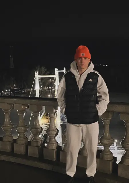 Захар из Йошкар-Олы, ищу на сайте знакомства на одну ночь