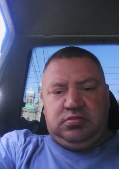 Николай из Тамбова, ищу на сайте знакомства без обязательств