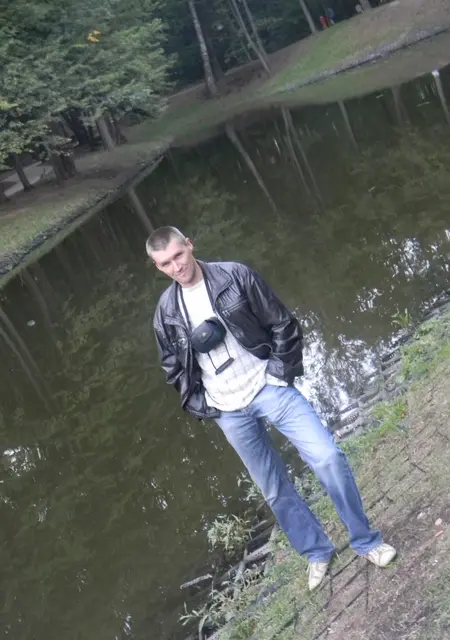 Я Димка Д, 56, знакомлюсь на одну ночь в Красногорске