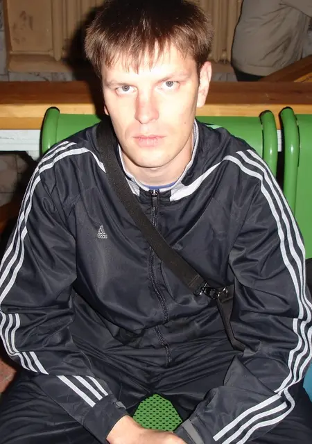 Артём из Ангарска, мне 42, познакомлюсь на одну ночь