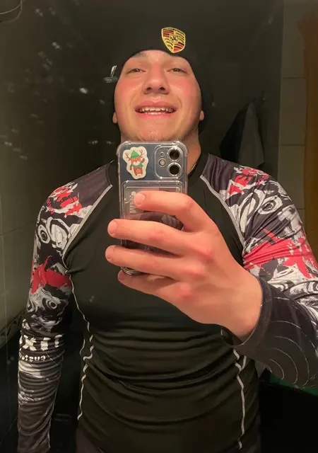 Саид из Дербента, ищу на сайте знакомства на одну ночь