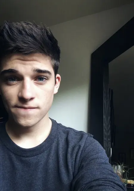 Артем из Серова, ищу на сайте знакомства на одну ночь