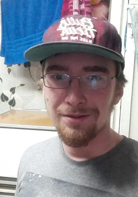 Я Дмитрий, 29, знакомлюсь для общения в Костроме