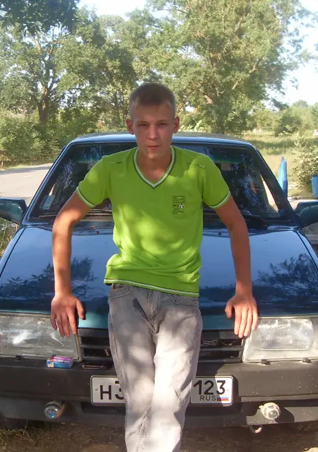 Дмитрий из Колпашева, мне 32, познакомлюсь на одну ночь