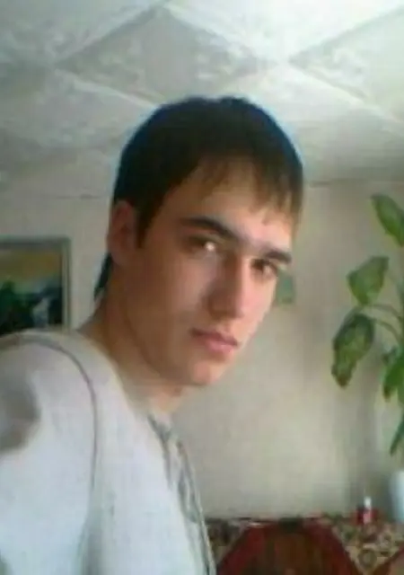 Я Андрей, 41, из Таганрога, ищу знакомства на одну ночь