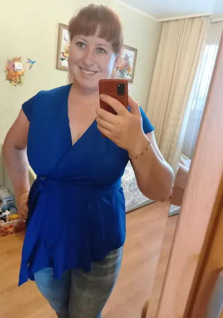 Я Арина, 30, знакомлюсь для общения в Белгороде