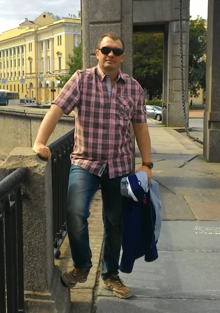 Я Андрей, 41, из Выборга, ищу знакомства на одну ночь