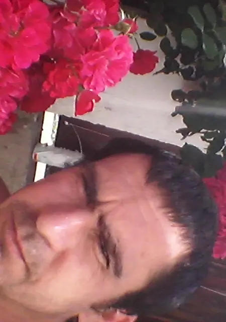 Валера из Геленджика, мне 45, познакомлюсь для приятного времяпровождения