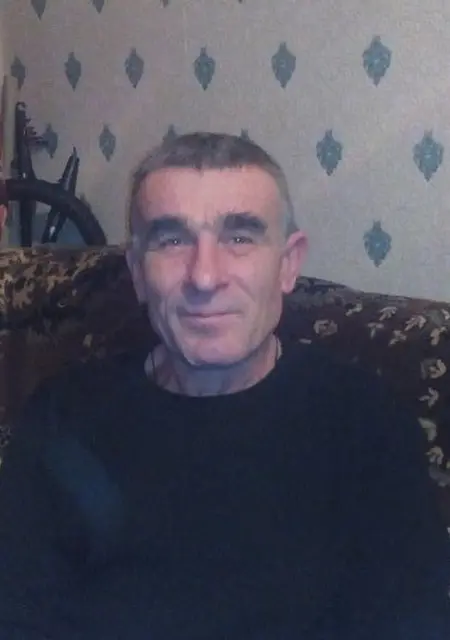 Михаил из Нижнего Новгорода, мне 65, познакомлюсь для постоянных отношений