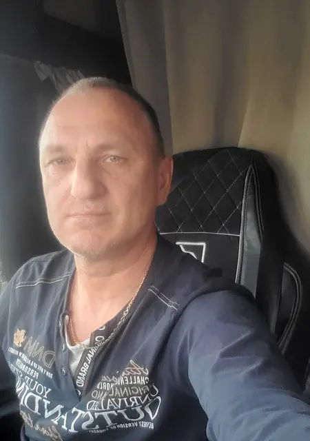 Я Вадим, 51, знакомлюсь для приятного времяпровождения в Челябинске