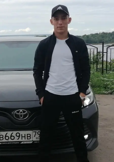 Я Дмитрий, 27, из Екатеринбурга, ищу знакомство для совместных путешествий