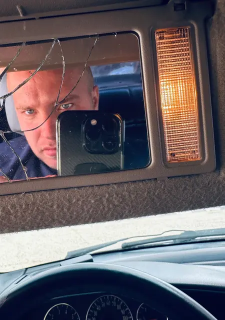 Дима из Ялты, мне 29, познакомлюсь на одну ночь