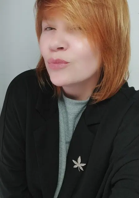 Galina из Новосибирска, ищу на сайте приятное времяпровождение