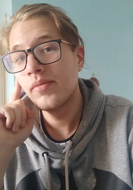 Роман из Иркутска, мне 24, познакомлюсь без обязательств