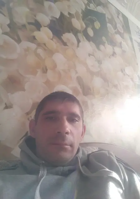 Тема из Великих Лук, ищу на сайте знакомства на одну ночь