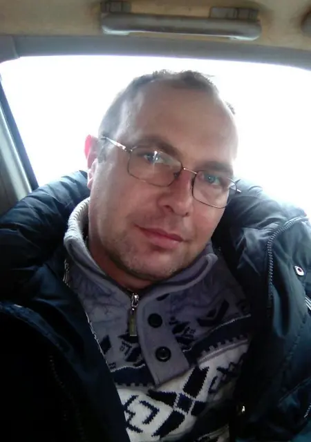 Сергей из Смоленска, мне 46, познакомлюсь на одну ночь