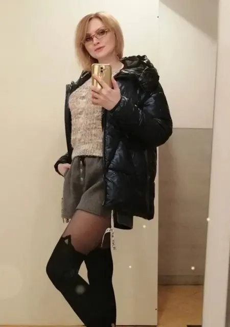 Я Elena, 36, знакомлюсь без обязательств в Санкт-Петербурге