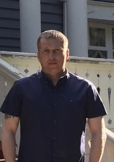 Саша из Железнодорожного, ищу на сайте знакомства на одну ночь