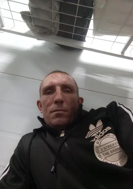 Роман из Лучегорска, ищу на сайте знакомства без обязательств