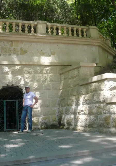 Я Михаил, 49, из Волжского, ищу знакомства без обязательств