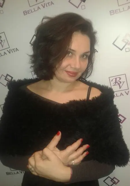 Я Анютка, 43, знакомлюсь для дружбы в Старом Осколе