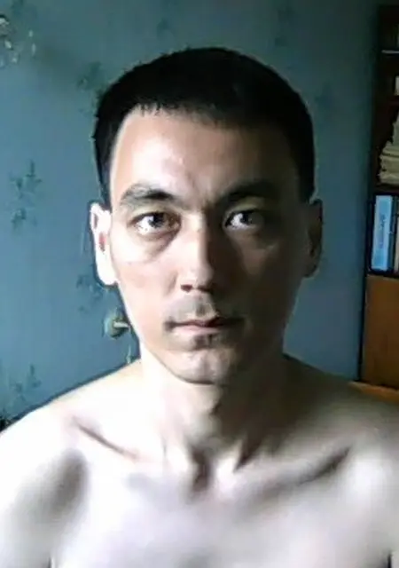 Андрей из Пустошки, мне 40, познакомлюсь без обязательств