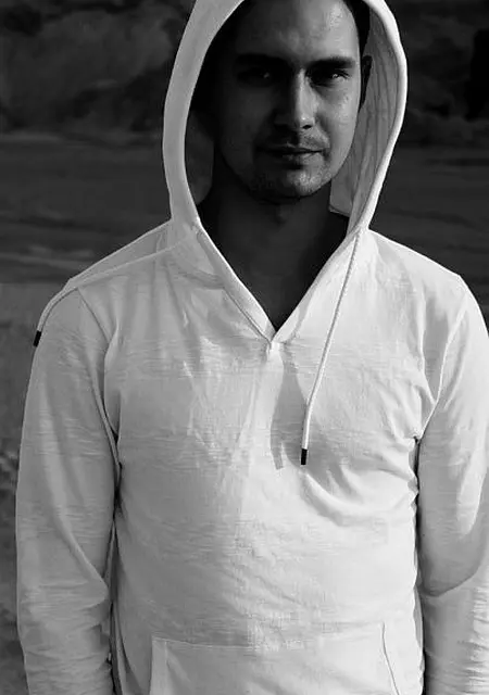 Я Олег, 40, знакомлюсь для вирта в Пскове