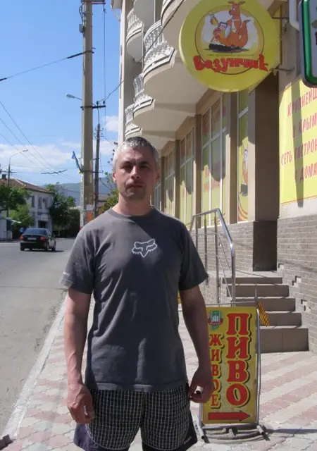 Я Алексей, 62, из Подольска, ищу знакомства без обязательств