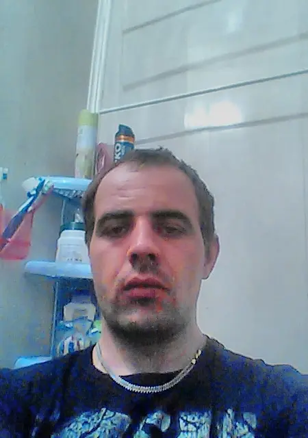 Максим из Ачинска, мне 41, познакомлюсь без обязательств