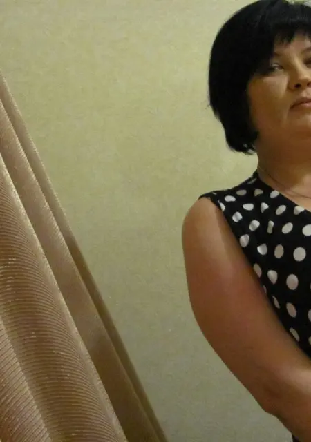 Ксения из Санкт-Петербурга, мне 51, познакомлюсь на одну ночь