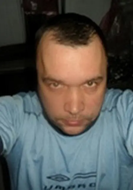 Я Максим, 43, из Прокопьевска, ищу знакомства на одну ночь