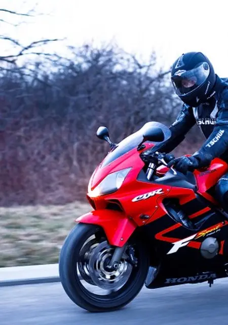 Я Endry, 35, из Мирного, ищу знакомство для приятного времяпровождения