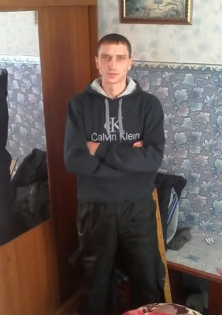 Андрей из Ачинска, мне 40, познакомлюсь для постоянных отношений