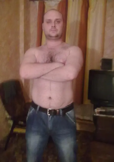 Roman из Выксы, мне 44, познакомлюсь для дружбы