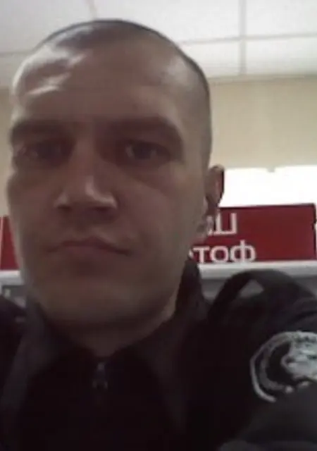 Я Andrej, 38, из Биробиджана, ищу знакомства на одну ночь