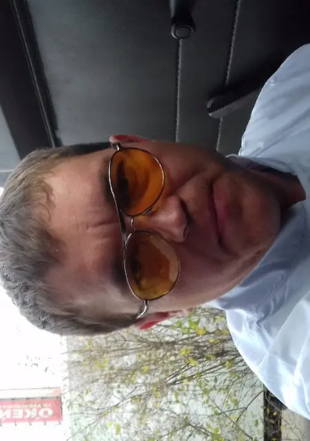 Саша из Волгодонска, ищу на сайте знакомства на одну ночь