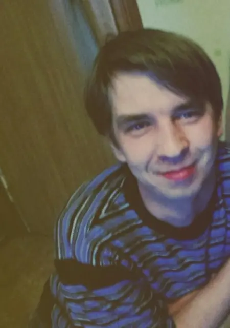 Я Александр, 43, из Нефтеюганска, ищу знакомство для постоянных отношений