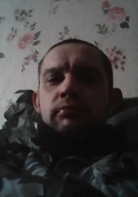 Я Сергей, 43, из Осташкова, ищу знакомства без обязательств