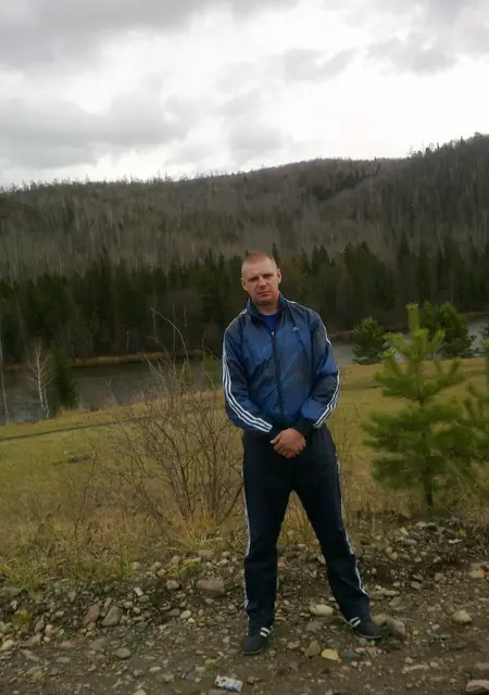 Дима из Канска, ищу на сайте знакомства на одну ночь