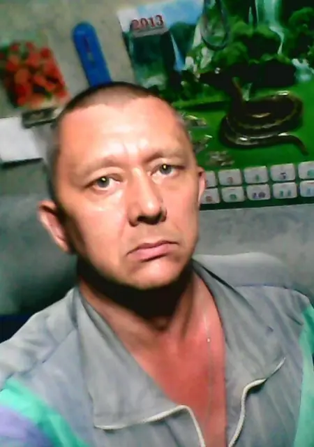 Я Саша, 54, знакомлюсь без обязательств в Абакане