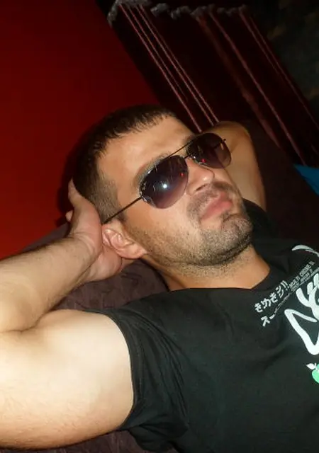 Я Андрей, 40, из Находки, ищу знакомства без обязательств