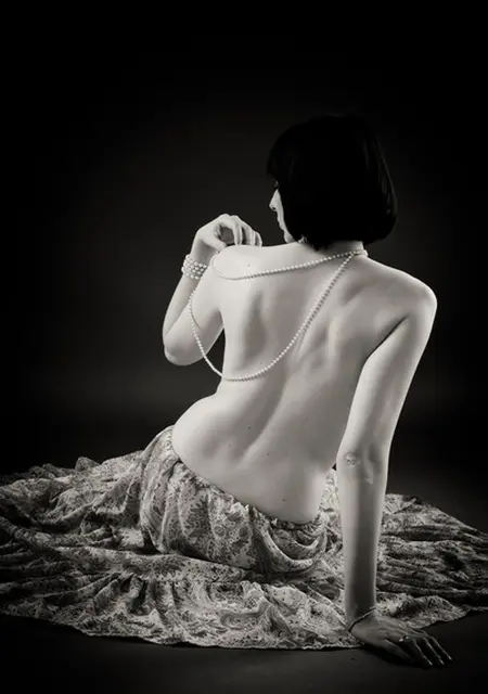 Я Елена, 41, знакомлюсь без обязательств в Омске